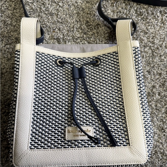 Kate Spade Navy and Cream Women's Bag - Picture 2 of 12
